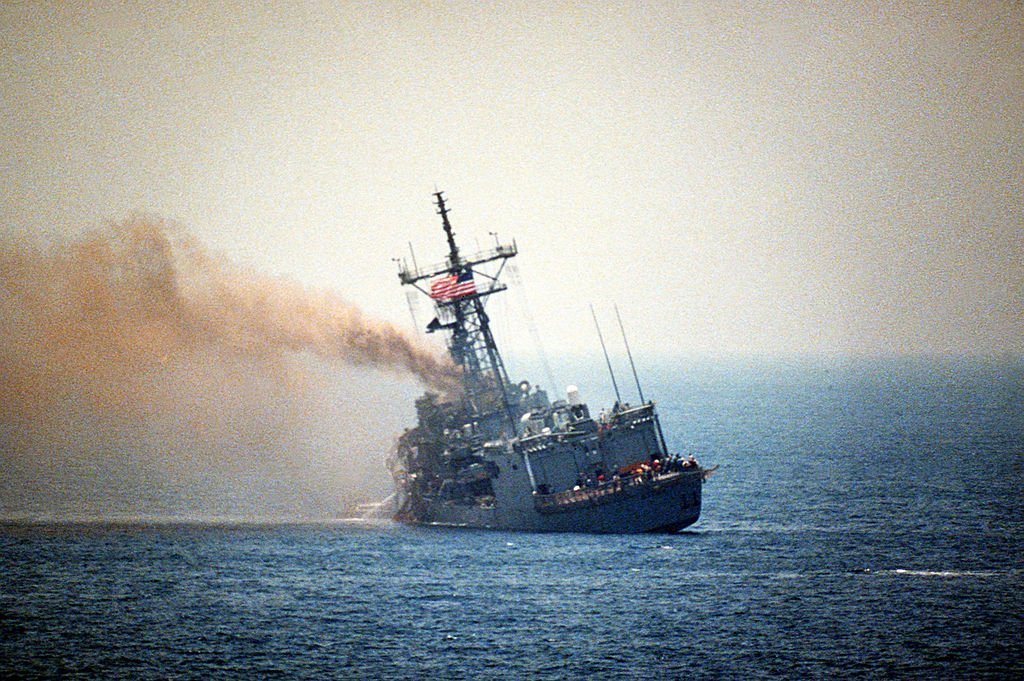 USS Stark FFG-31