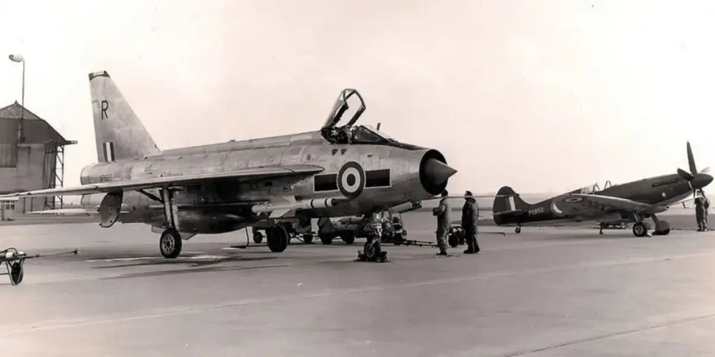 Spitfire-Vs-Lightning